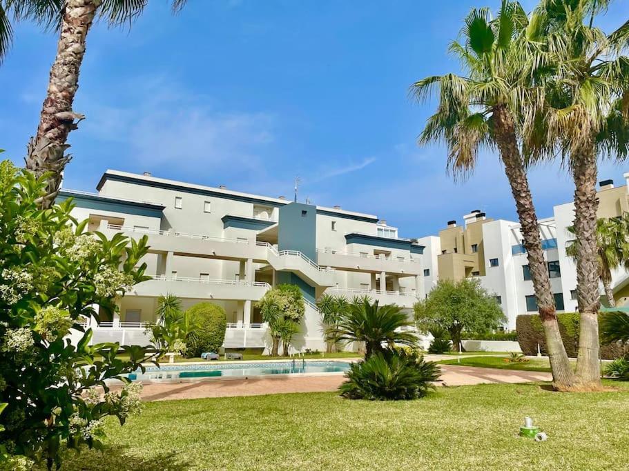 Apartment Nova Golf, Met & Oliva